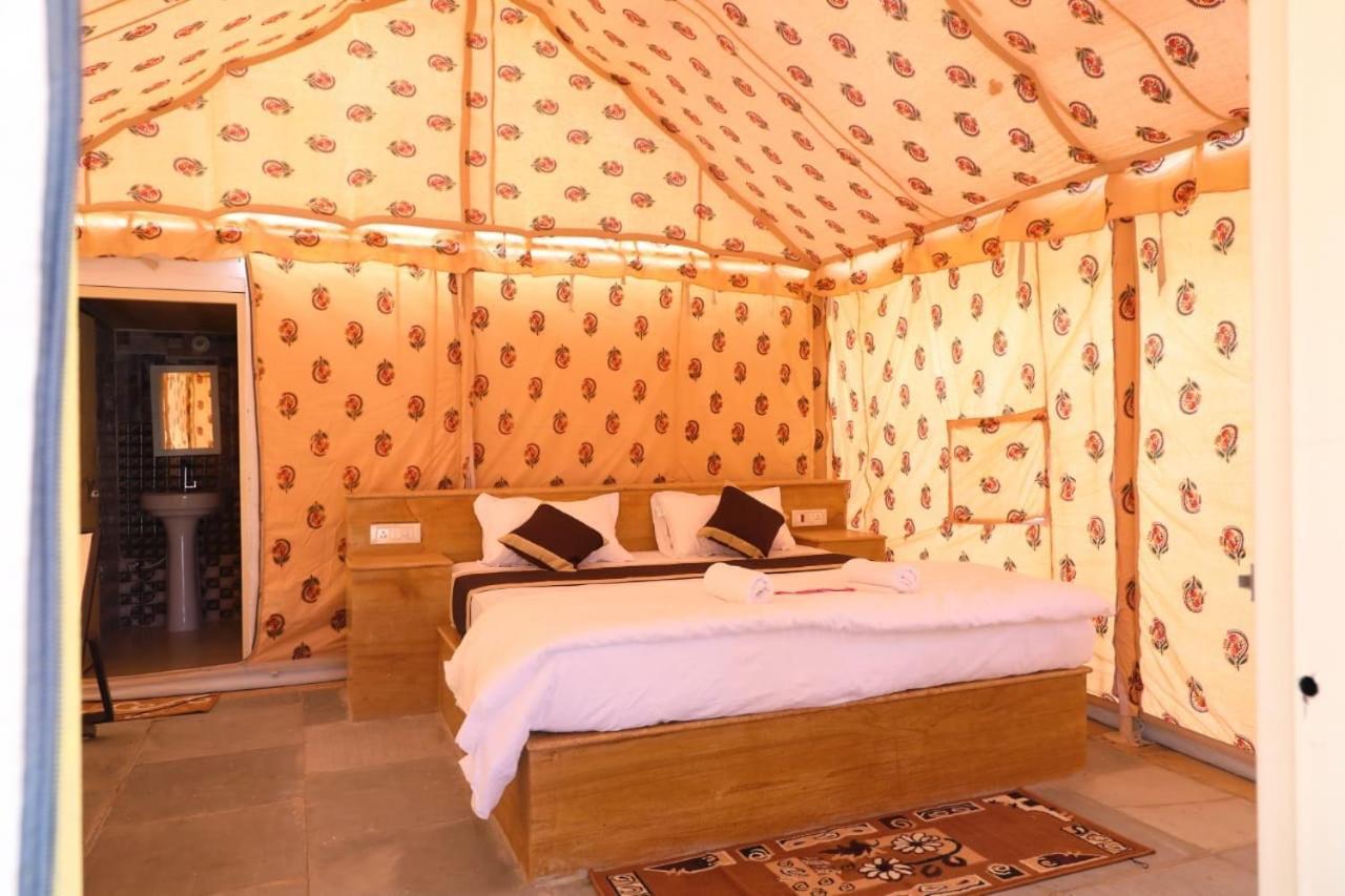 Sam Dunes Desert Safari Camp Hotel Jaisalmer Ngoại thất bức ảnh